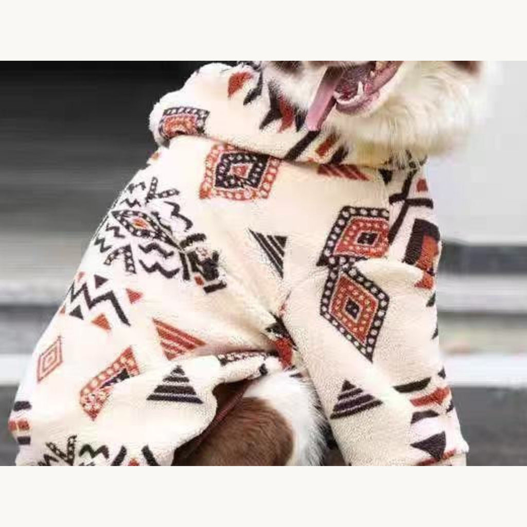 Close-up of the patterned fleece across the shoulder and front leg