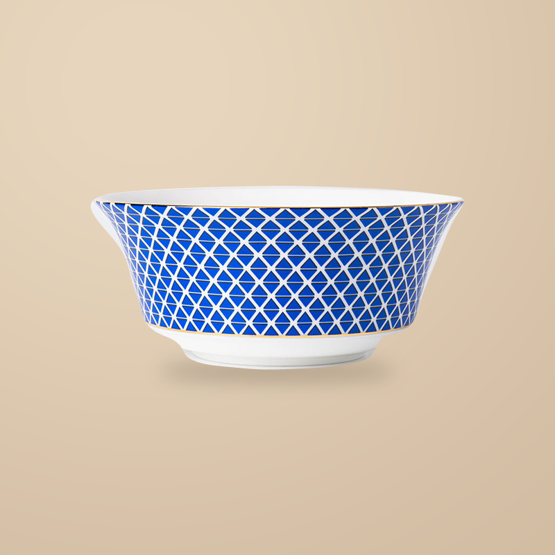Dongli 8 in soup bowl in blue lattice bone porcelain with a gold rim.