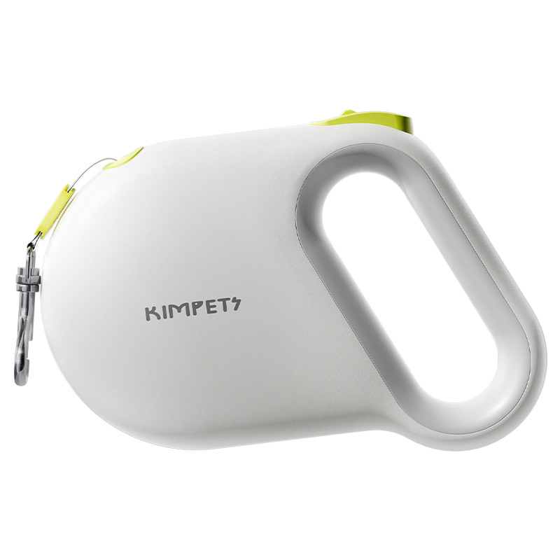 Retractable dog leash with reflective cord: product on its own